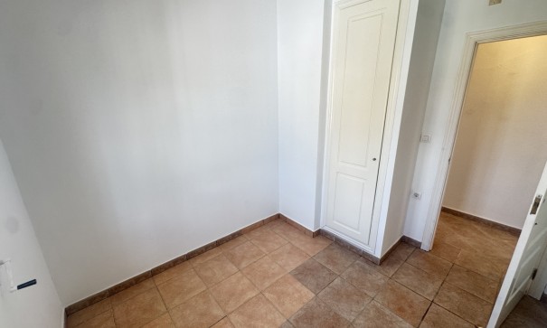 Venta - Chalet Independiente -
San Miguel de Salinas