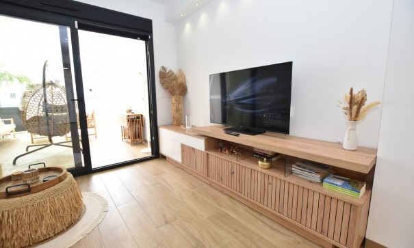 Sale - Apartment Flat -
Torrevieja - Los Balcones