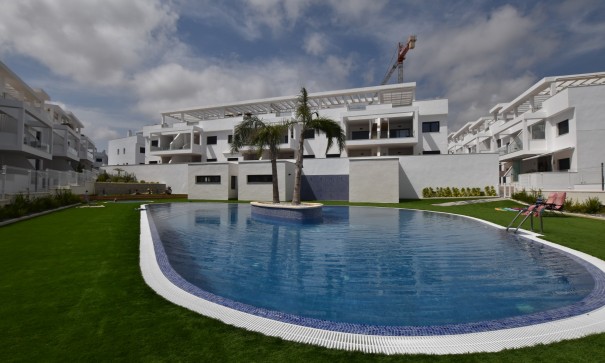 Sale - Apartment Flat -
Torrevieja - Los Balcones
