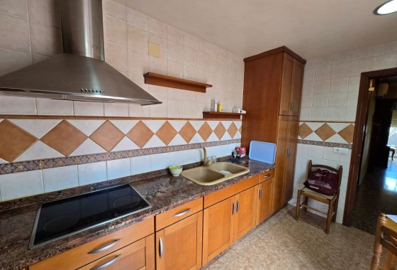 Revente - Maison de ville -
Salinas