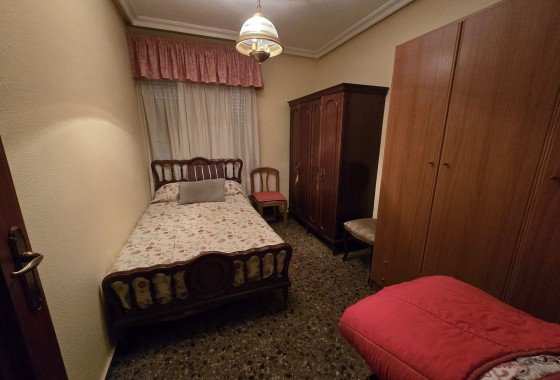 Revente - Maison de ville -
Salinas