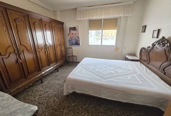 Revente - Maison de ville -
Salinas