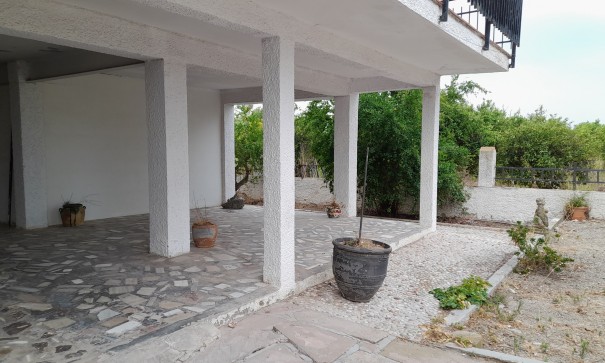 Herverkoop - Finca Landelijk pand -
Benejúzar