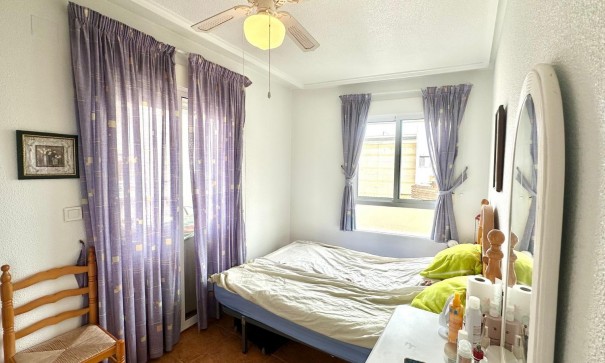 Videresalg - Lejlighed lejlighed -
Torrevieja - torrevieja