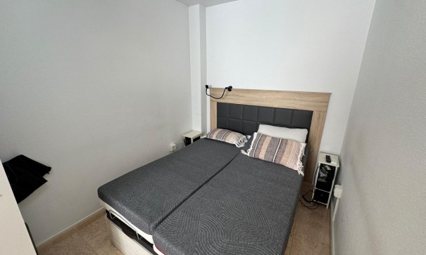 Sale - Apartment Flat -
Torrevieja - Estacion de autobuses