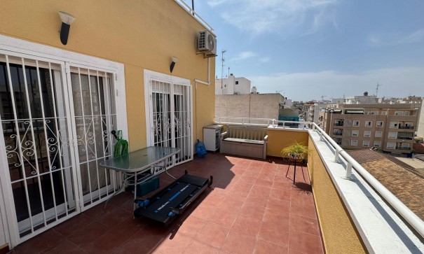 Sale - Apartment Flat -
Torrevieja - Estacion de autobuses