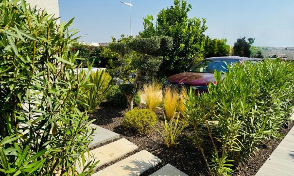 Sale - Detached Villa -
Algorfa - La finca Golf