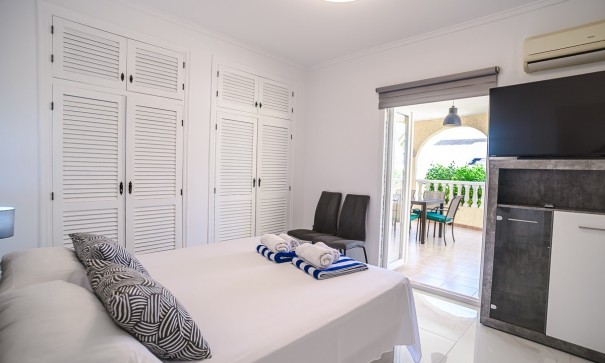 Sale - Detached Villa -
Torrevieja - La Siesta