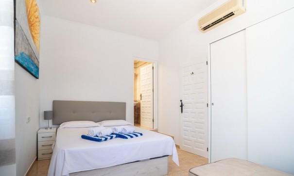 Sale - Detached Villa -
Torrevieja - La Siesta