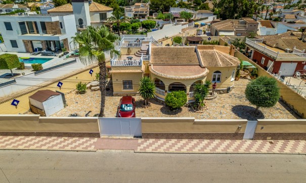 Sale - Detached Villa -
Torrevieja - La Siesta