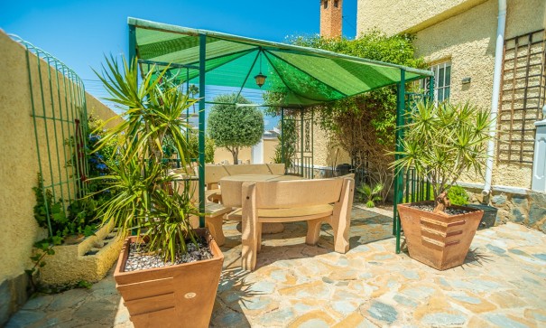 Sale - Detached Villa -
Torrevieja - La Siesta