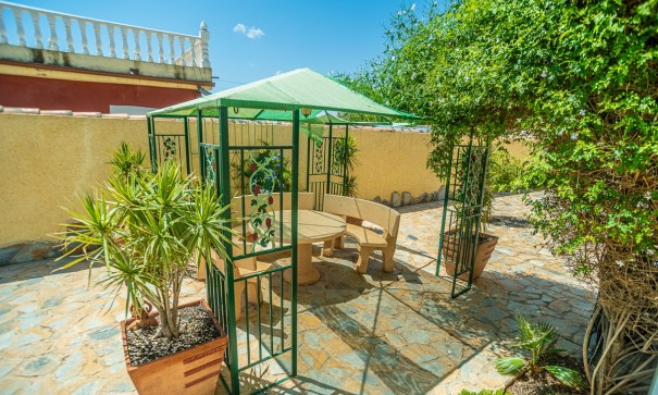 Sale - Detached Villa -
Torrevieja - La Siesta