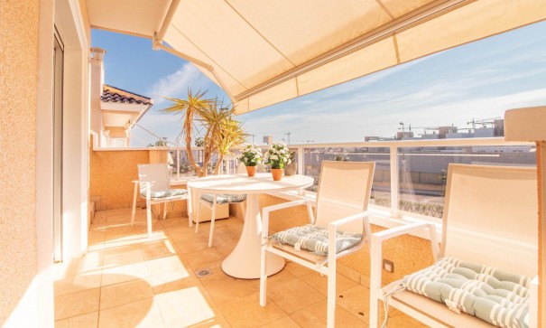 Återförsäljning - Lägenhet lägenhet -
Torrevieja - Punta prima