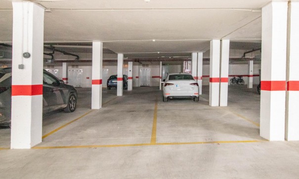 Återförsäljning - Lägenhet lägenhet -
Torrevieja - Punta prima