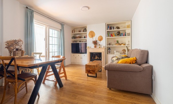 Apartamento piso - Venta - Torrevieja -
                La veleta