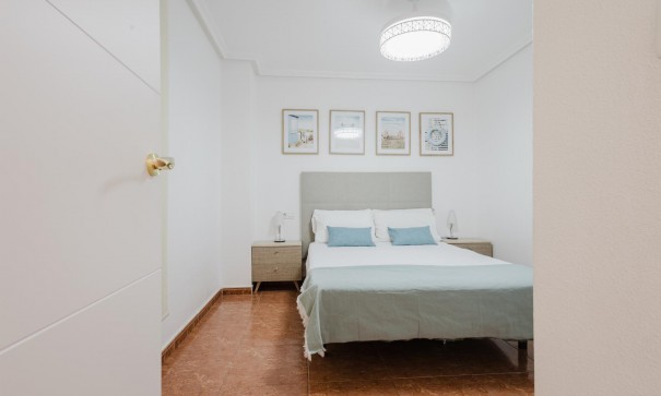 Sale - Apartment Flat -
Torrevieja - Center