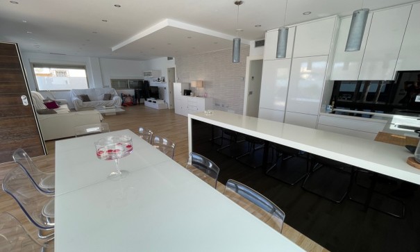 Resale - Freistehende Villa -
Mar de Cristal