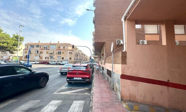 Sale - Apartment Flat -
Torrevieja - Acequion