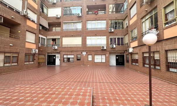 Sale - Apartment Flat -
Torrevieja - Acequion