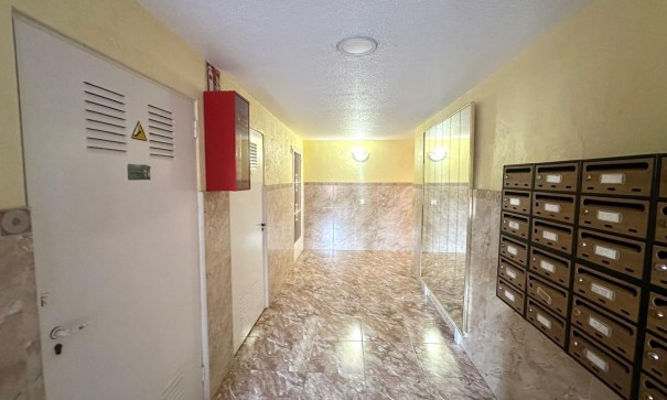 Sale - Apartment Flat -
Torrevieja - Acequion