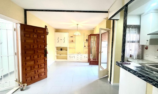 Sale - Apartment Flat -
Torrevieja - Acequion