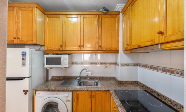 Sale - Apartment Flat -
Torrevieja - Playa del cura