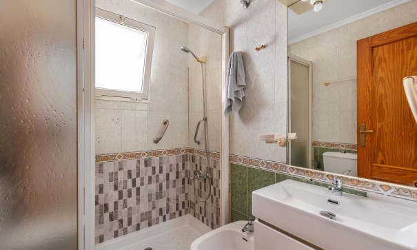 Sale - Apartment Flat -
Torrevieja - Playa del cura