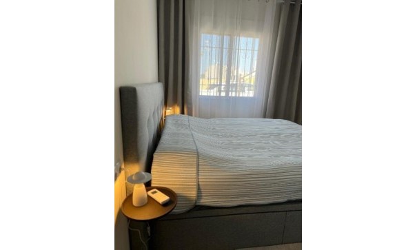 Återförsäljning - Radhus -
Torrevieja - Los balcones