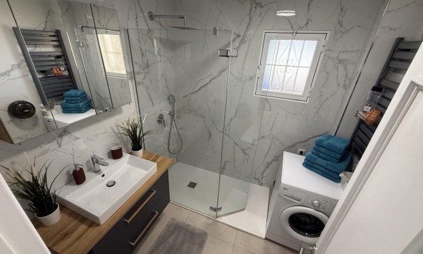 Återförsäljning - Radhus -
Torrevieja - Los balcones