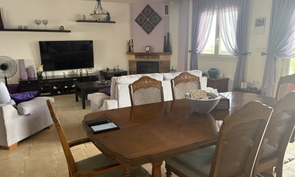 Sprzedaż - Willa wolnostojąca -
Algorfa