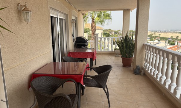 Sprzedaż - Willa wolnostojąca -
Algorfa