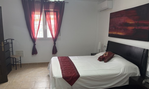 Sprzedaż - Willa wolnostojąca -
Algorfa