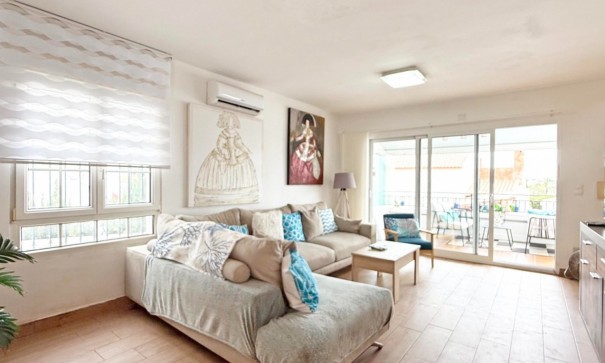 Videresalg - Fritliggende villa -
Orihuela Costa - Villamartín