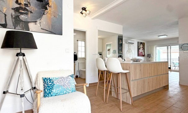 Videresalg - Fritliggende villa -
Orihuela Costa - Villamartín