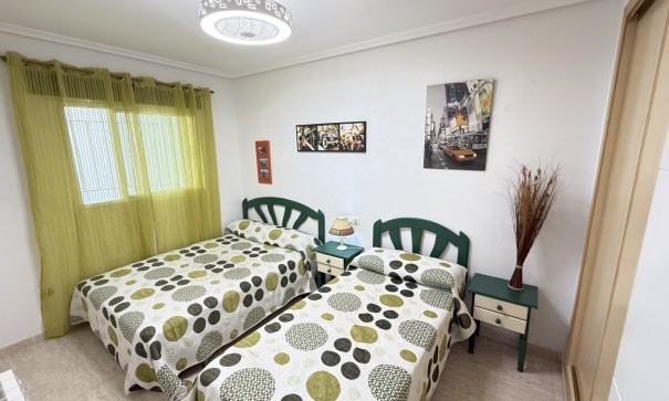 Venta - Apartamento piso -
Orihuela Costa - La Zenia