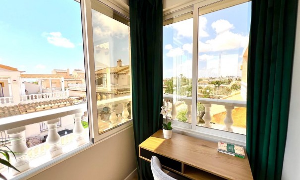 Sale - Town house -
Orihuela - Urbanización Perla del Mar