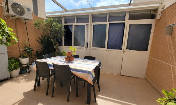 Återförsäljning - Lägenhet lägenhet -
Torrevieja - Playa del Cura