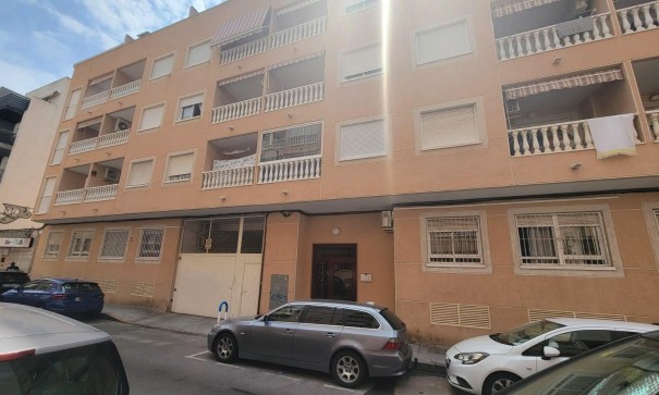 Återförsäljning - Lägenhet lägenhet -
Torrevieja - Playa del Cura