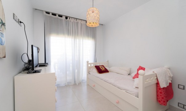 Sale - Apartment Flat -
Arenales del Sol