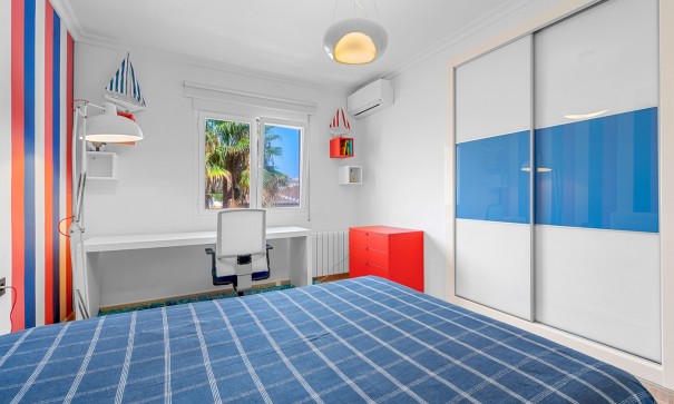 Sprzedaż - Willa wolnostojąca -
Benissa - Benisa