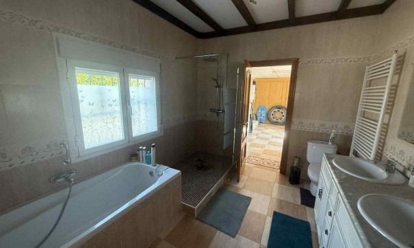 Resale - Finca Landgut -
Catral