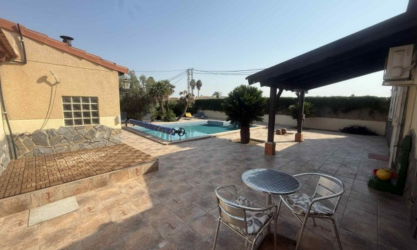 Resale - Finca Landgut -
Catral