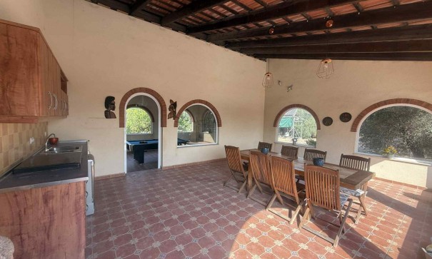 Resale - Finca Landgut -
Catral