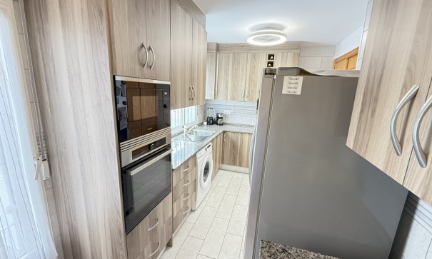 Sale - Town house -
Orihuela Costa - La Zenia