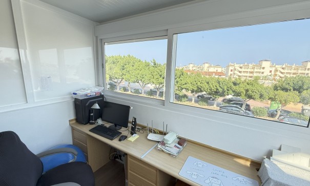 Sale - Town house -
Orihuela Costa - La Zenia