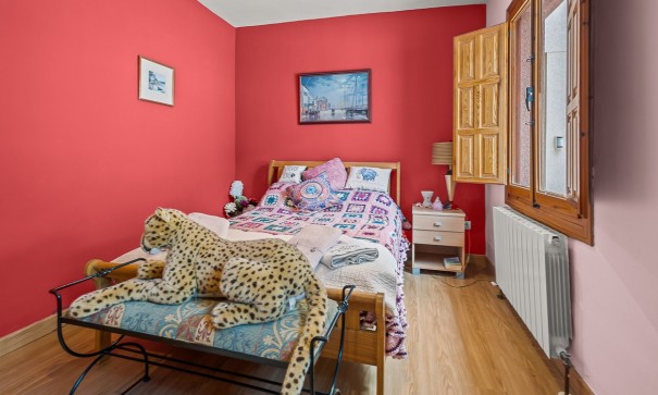 Videresalg - Finca landejendom -
Torremendo