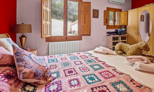 Videresalg - Finca landejendom -
Torremendo