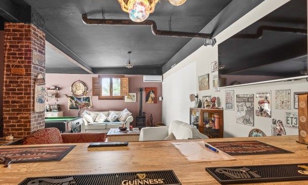 Videresalg - Finca landejendom -
Torremendo