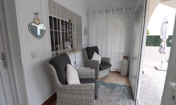 Sale - Town house -
Benijofar - Monte Azul