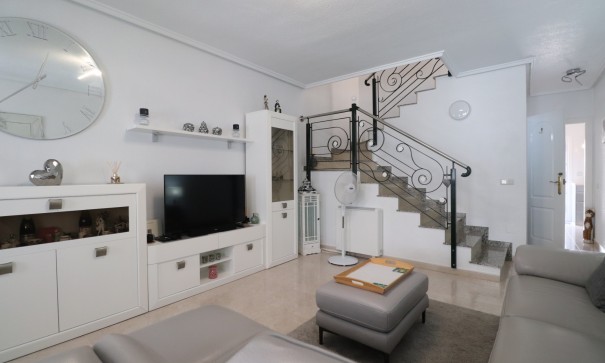 Sale - Town house -
Benijofar - Monte Azul